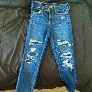American Eagle High Waisted Jeans